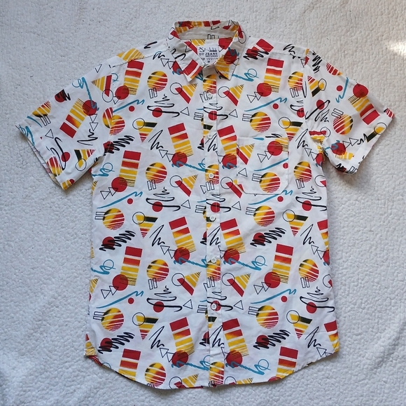 DY JEANS DRYGOODS MENS Medium ABSTRACT SHORT SLEEVE BUTTON UP 100% COTTON - Picture 1 of 8